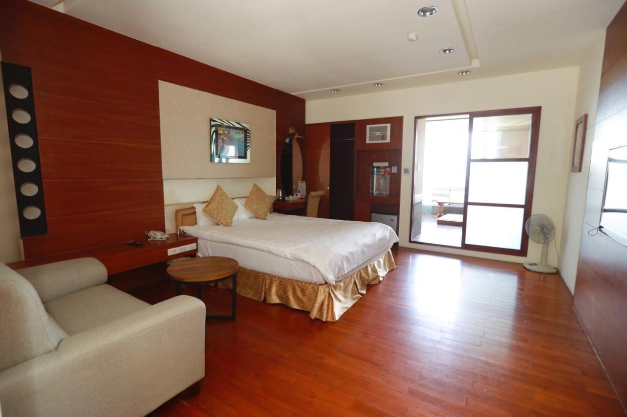Ailiga Travel Villa Ren'ai Room photo