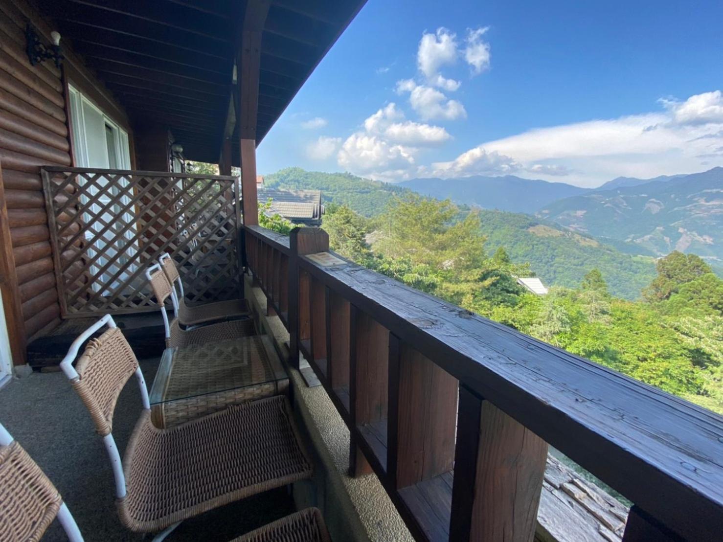 Ailiga Travel Villa Ren'ai Room photo